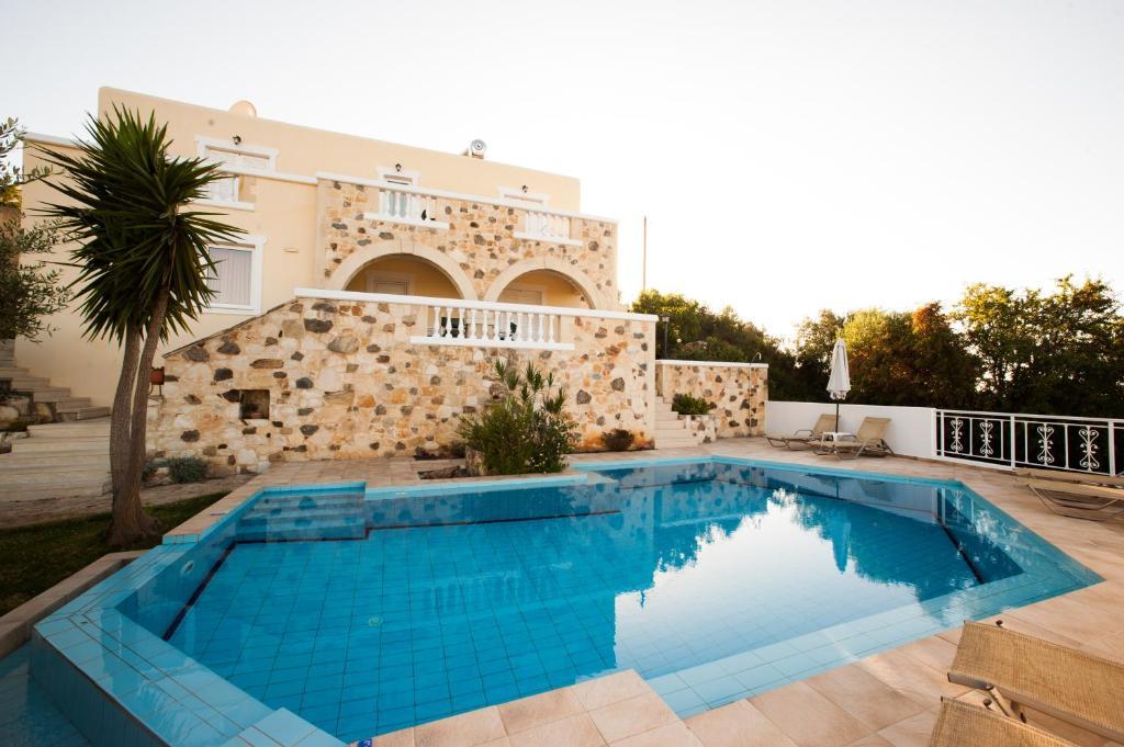 Ilios Village
